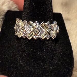 “Soft Reflections” Bomb Party Rhodium Plating Lemon Cubic Zirconia Ring Size 8